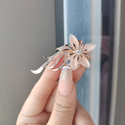 Spilla Retrò da Palazzo in Lega a Forma di Fiore per Donna Oro Rosa Strass Pietra Occhio di Gatto Artificiale Gioielli Spilla Elegante