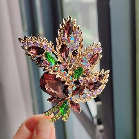 Luxury Alloy Rhinestone Maple Leaf Brooch Elegant Multicolor Flower Corset Pin Vintage Jewelry Accessory For Wedding Women Gift
