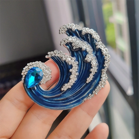 Luxe Legering Golf Emaille Broche Voor Vrouwen Vintage Zee Golf Strass Reversspeld Elegante Mode Sieraden Accessoire