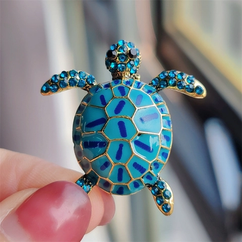 Fashion Alloy Enamel Turtle Brooch Colorful Rhinestone Sea Turtle Lapel Pin Creative Animal Clothing Jewelry Accessory