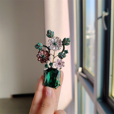 Vintage Französischer Smaragdgrüner Kristall Blumenvase Brosche Strass Legierung Korsage Schmuck Für Damen Bankett Hochzeit