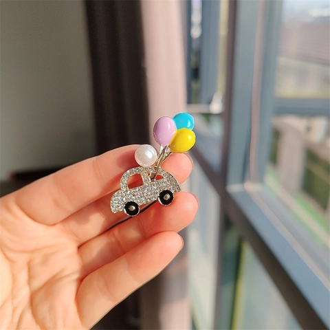 Spilla a Forma di Carrozza con Palloncini in Lega e Strass Con Perla Artificiale Smaltata per Donna Bambini Gioielli alla Moda