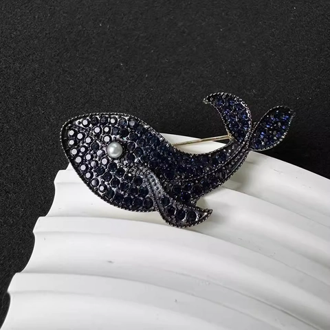 Spilla a Forma di Balena in Lega con Strass Blu Vintage per Donna con Perla Artificiale Accessorio per Gioielli a Forma di Animale