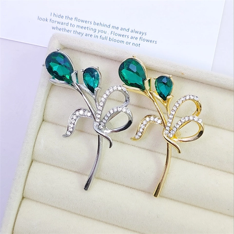 Eleganter Legierung Tulpen Blume Brosche Für Damen Luxus Strass Grün Eingelegt Florale Anstecknadel Für Kleidung Schmuck