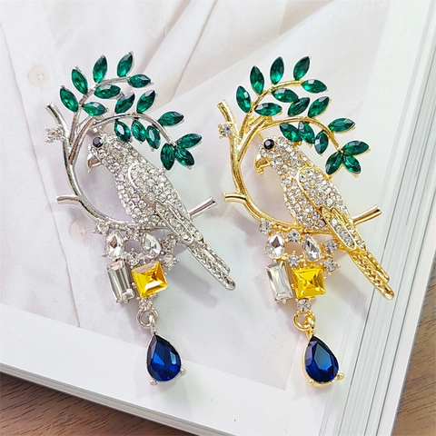 Spilla Vintage in Stile Cinese a Forma di Uccello Gazza in Lega Con Ramo di Cristallo e Strass Multicolore Gioielli Donna