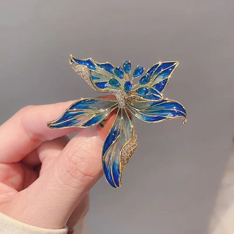 Vintage Enamel Flower Brooch For Women Alloy Rhinestone Glazed Orchid Lily Pin Floral Gold Plated Banquet Wedding Jewelry Accessory