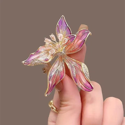 Vintage Enamel Flower Brooch For Women Alloy Rhinestone Glazed Orchid Lily Pin Floral Gold Plated Banquet Wedding Jewelry Accessory