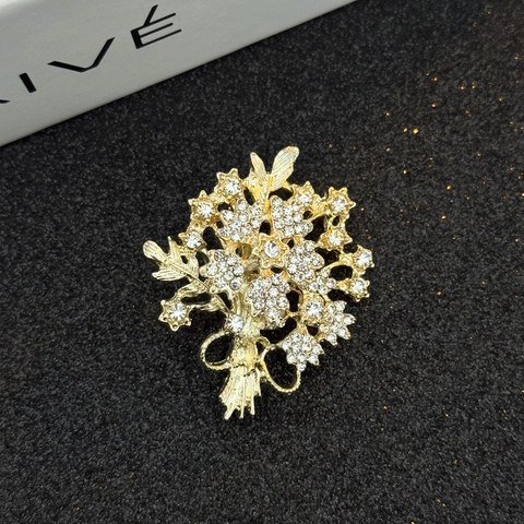 Lussuosa Spilla ad Albero Floreale in Lega d'Oro con Strass per Donna Spilla per Abito da Cerimonia Design Elegante Bouquet Gioielli