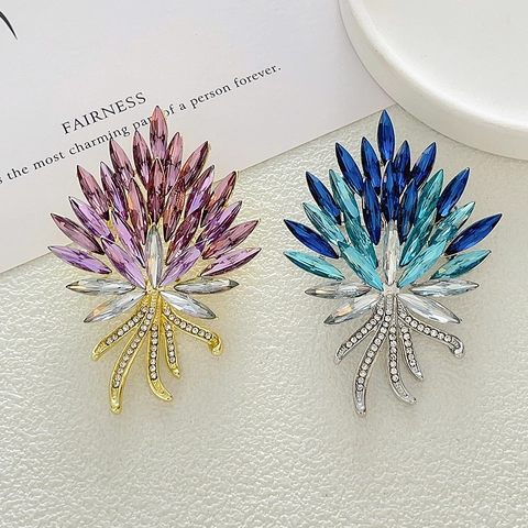Französische Elegante Kristall Weizenähre Brosche Für Damen Legierung Strass Blütencluster Pin Blau Lila Corsage Schmuck