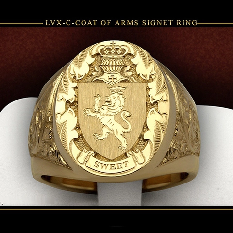 Vintage European Royal Lion Crown Coat of Arms Signet Ring Men Gold Silver Plated Embossed Crest Seal Fashion Ring Jewelry