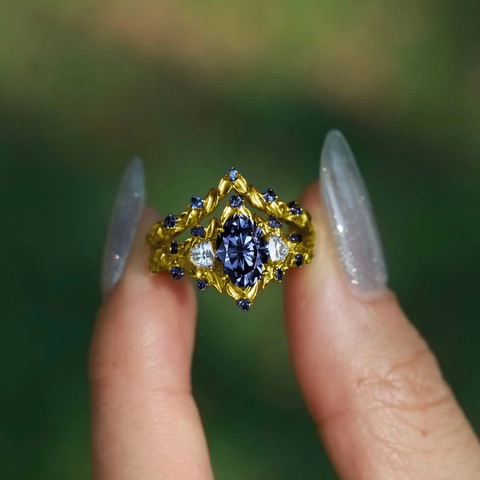 Anello Vintage Placcato Oro Con Foglia di Vite e Pietra Blu Ovale per Donna Lussuoso Anello da Matrimonio e Fidanzamento Con Strass