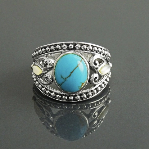 Anello Vintage Bohémien in Lega Con Turchese per Donna Pietra Blu Ovale Traforata Milgrain Intarsio di Perle Artificiali