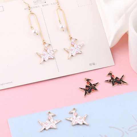 Japanese Style Alloy Enamel Paper Crane Pendants Cherry Blossom Pattern DIY Jewelry Making Accessories For Necklace Bracelet