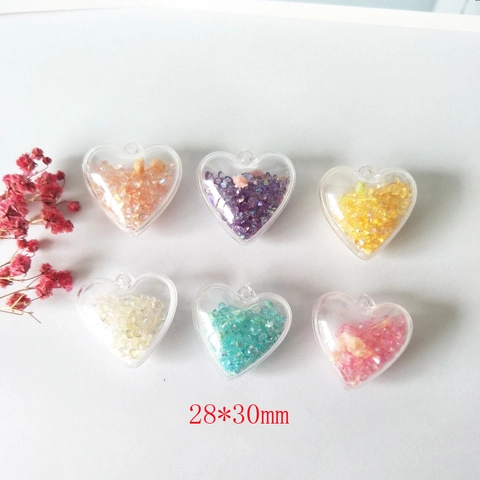 Heart Shaped Acrylic Pendant Filled With Colorful Crushed Stones And Dried Flowers For DIY Jewelry Making Accessories