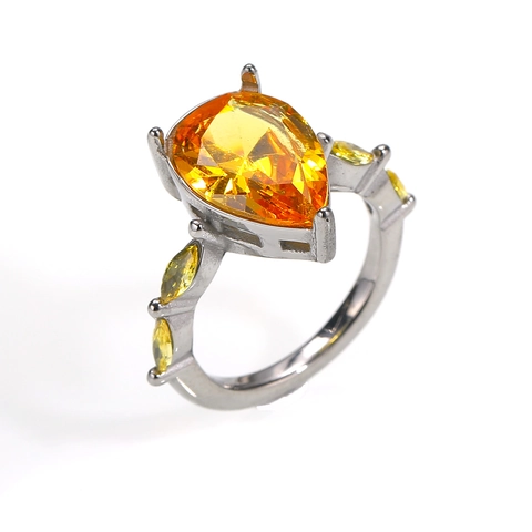 Bague de Luxe en Acier Titane avec Strass en Forme de Poire pour Femme Plaqué Or Taille Marquise Bijoux de Doigt Mariage