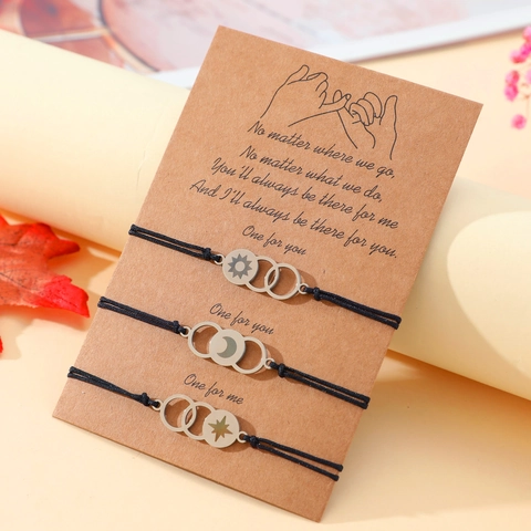 Bracelet de Couple Soleil Lune Étoile en Acier Inoxydable Minimaliste Cordon Tissé à la Main Carte de Message Pinky Promise Bracelet de Coeur pour Femme