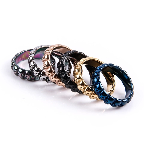 Anello con Teschio Retro in Acciaio al Titanio Stile Punk Gothic Rock Anello a Fascia Scheletro per Uomo Donna Gioielli Hip Hop Halloween