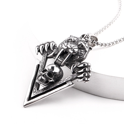 Collier Pendentif Crâne de Tigre à Dents de Sabre en Acier Inoxydable pour Homme Gothic Punk Animal Tête de Tigre Bijoux Streetwear