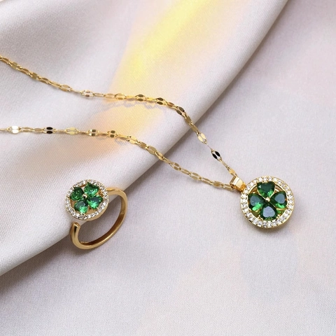 Rotating Four Leaf Clover Emerald Green Zircon Open Ring For Women Gold Plated Lucky Finger Ring Fashion Jewelry