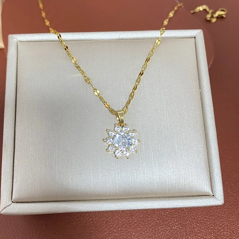 Elegante Set di Gioielli Con Collana e Orecchini a Girasole in Acciaio al Titanio e Strass Gioielli a Fiore per Festa Donna