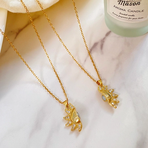 Collier Pendentif Soleil Assorti en Acier Inoxydable Or pour Couples avec Zirconium Gravure You Are My Sunshine