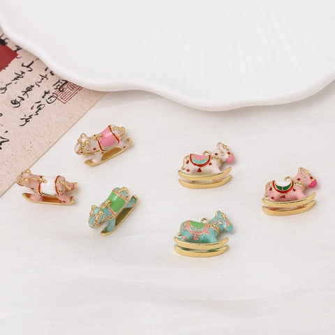 Copper Rocking Horse Pendant DIY Jewelry Accessory Cartoon Enamel Rhinestone Animal Horse Charm For Bracelet Necklace Making