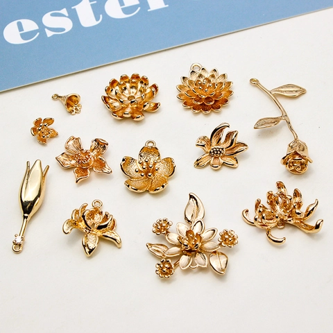 Copper Flower Pendants Gold DIY Jewelry Making Accessories Ancient Style Rose Lotus Tulip Charms For Earrings Necklaces Hairpins