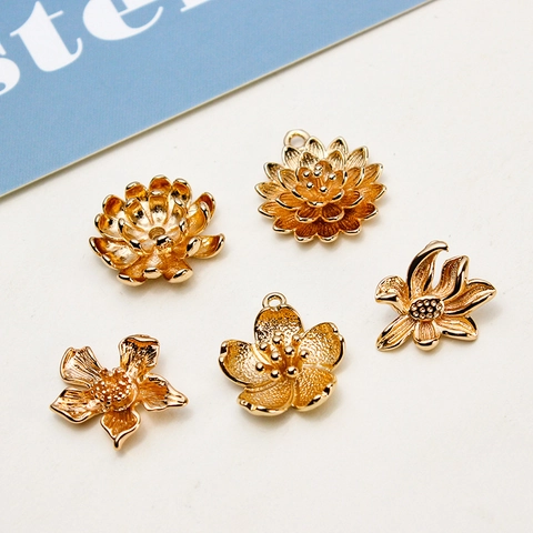 Copper Flower Pendants Gold DIY Jewelry Making Accessories Ancient Style Rose Lotus Tulip Charms For Earrings Necklaces Hairpins