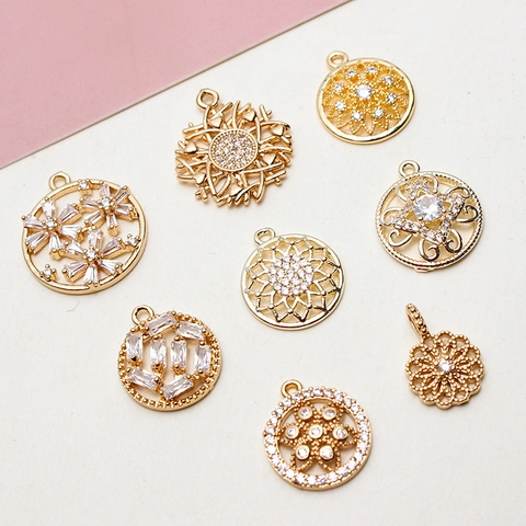 Luxurious Copper Plated Gold Flower Pendant Exquisite Rhinestone Hollow Pendants For DIY Necklace Earring Jewelry Making Women