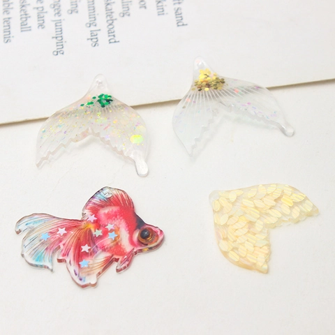Pendenti in Acrilico a Coda di Sirena Pesce Rosso Ali di Farfalla Accessori per Gioielli Fai da Te Paillettes Colorate Materiali Fatti a Mano per Orecchini Collana
