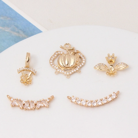 Accessori per Gioielli Fai da Te in Rame Galvanizzato con Strass in Stile Antico Ciondolo Curvo Zucca Ali Corona Materiali