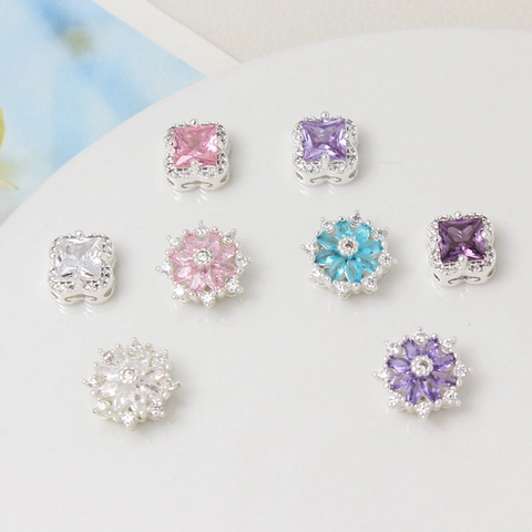 Perline Distanziatrici in Rame con Strass Geometrici a Fiore Quadrati Fai-da-te per Bracciali e Collane Componente per Gioielli