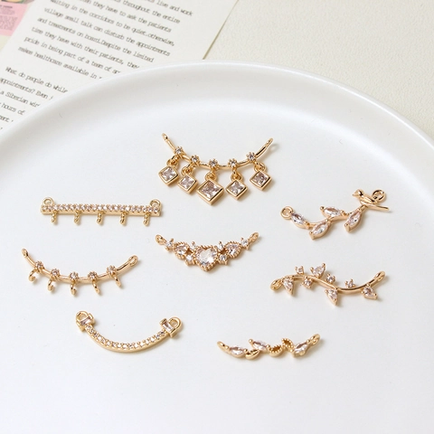 DIY Rame Micro Pavé Zircone Connettore Maglie Per Creazione Gioielli Placcato Oro Ramo Cuore Sorriso Barra Pendente Componenti