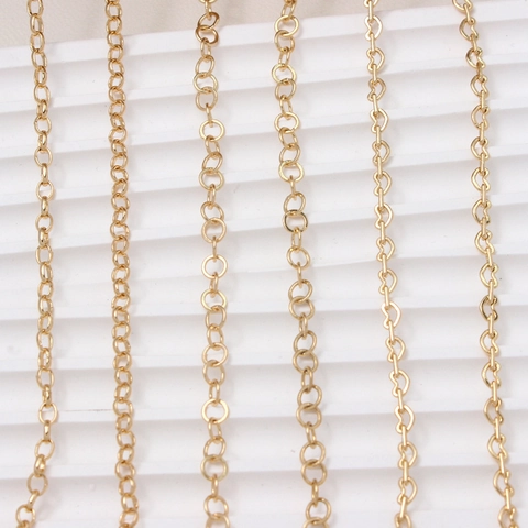 Cadena de Eslabones de Cobre Bañado en Oro Real con Círculo y Corazón para Fabricación de Collares y Pulseras DIY