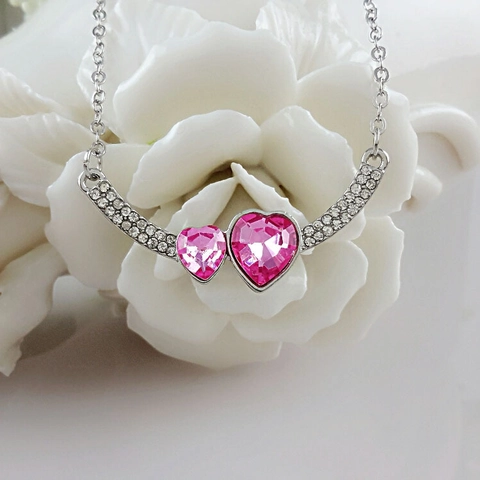 Collana con Pendente a Doppio Cuore in Lega di Cristallo Artificiale Placcata in Argento con Strass Catena per Clavicola Gioielli da Donna Regalo