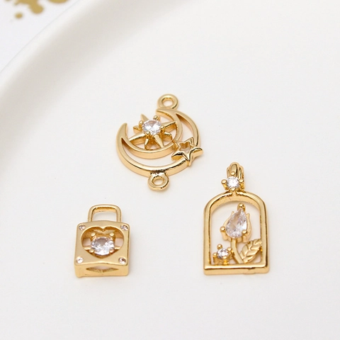 Copper Rhinestone Pendants Gold Plated Moon Star Heart Dolphin Tulip Flower Charms For DIY Earring Necklace Jewelry Making Accessories