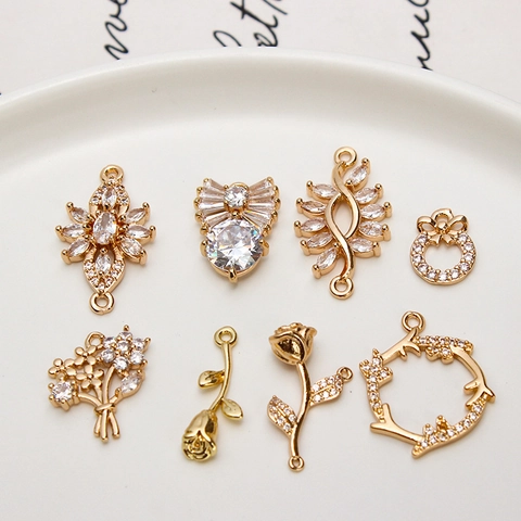 Pendentif Fleur de Rose en Cuivre Micro Pavé Zirconia Accessoires Bijoux DIY Connecteurs Plaqué Or pour Fabrication de Colliers