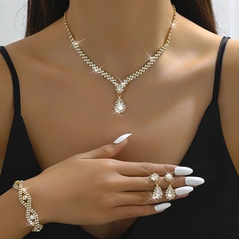Fashion Copper Gold Rhinestone Jewelry Set With Teardrop Pendant Necklace Earrings Bracelet For Wedding Banquet Party Women