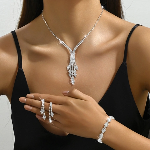 Luxurious Rhinestone Waterdrop Tassel Necklace Earrings Bracelet Jewelry Collection Bridal Wedding Alloy Jewelry Accessory