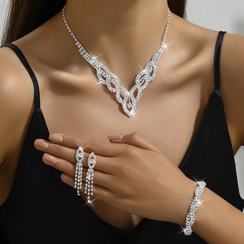 Luxury Copper Alloy Rhinestone Bridal Jewelry Set Hollow Necklace Earrings Bracelet For Wedding Banquet Party Women