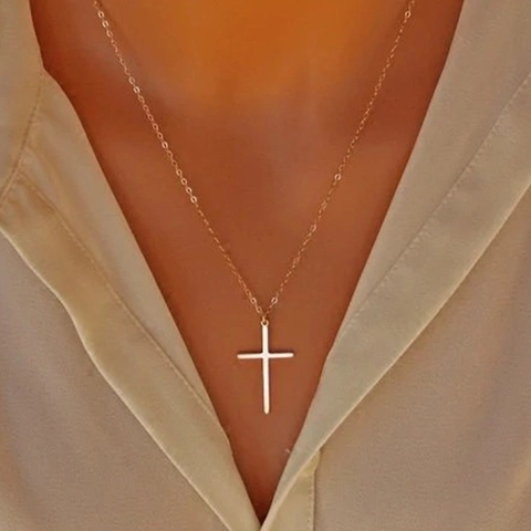 Minimalist Zinc Alloy Cross Pendant Necklace For Men Women European Religious Faith Electroplated Clavicle Chain Jewelry