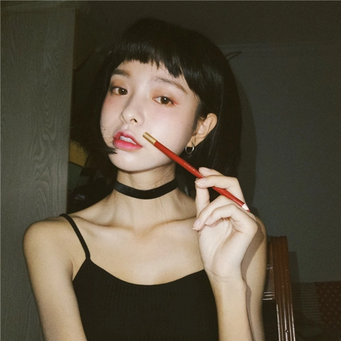 Minimalist Black Velvet Choker Necklace For Women Vintage Punk Style Neck Strap With Zinc Alloy Buckle Fashion Accessory