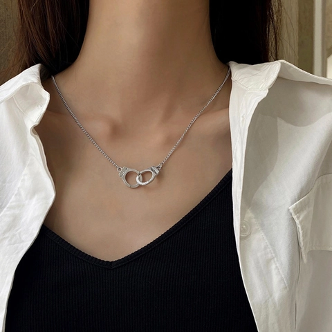 Retro Silver Color Handcuff Pendant Necklace For Women Alloy Freedom Letter Engraved Punk Hip Hop Fashion Jewelry Gift