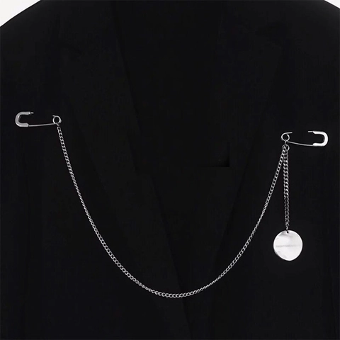 Spilla a Catena Pettorale Doppia da Balia in Lega di Zinco Punk Argento Metallico Ciondolo Tondo Moda Street Hip Hop Per Uomo Donna