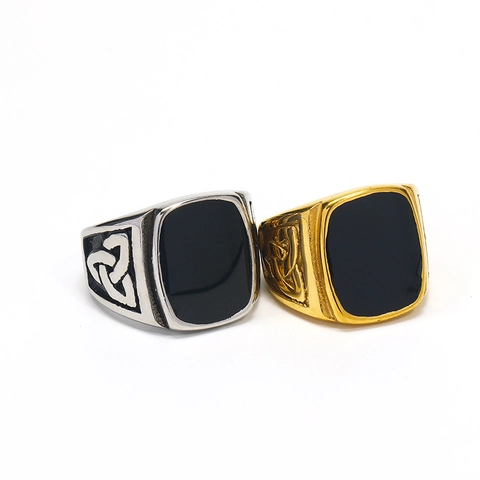 Anello con Sigillo in Acciaio Inossidabile con Nodo Celtico Vichingo per Uomo Smalto Nero Retrò Stile Punk Nordico Gioielli