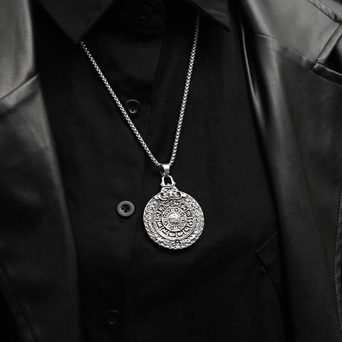 Vintage Stainless Steel Religious Amulet Pendant Necklace For Men Retro Mandala Vajra Cross Pattern Hip Hop Jewelry