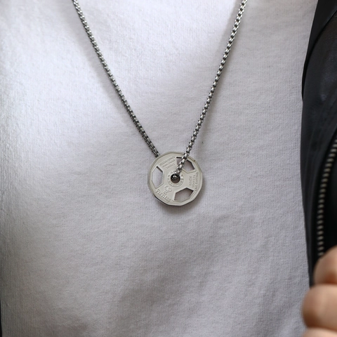 Fitness Weight Plate Pendant Necklace For Men Titanium Steel Personalized Engraved Barbell Plate Motivational Gym Jewelry