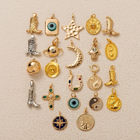 Vintage Copper Gold Plated Sun Moon Star Pendants For Women DIY Jewelry Making Evil Eye Tai Chi Cowboy Boot Charm Necklace Chains
