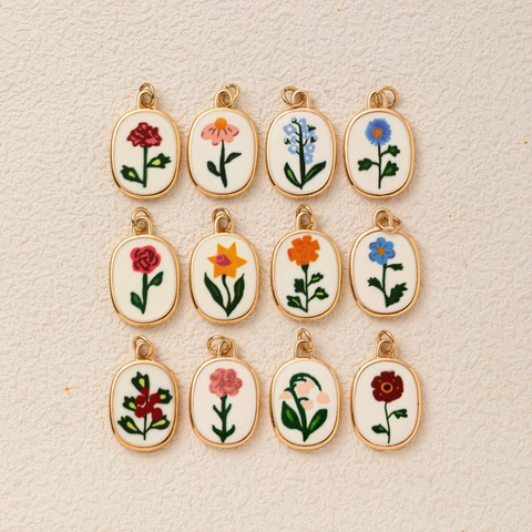 Vintage Roestvrij Staal Bloem Hanger Ketting Voor Vrouwen Geboortebloem Verguld Floral Charm Elegante Sieraden Cadeau