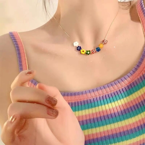 Dames Kleurrijke Hars Bloem Kralenketting Zinklegering Verguld Zoete Zomer Choker Mode Sieraden Sleutelbeenketting